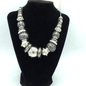 Bold Elements Chunky Silver‎ & Black Necklace